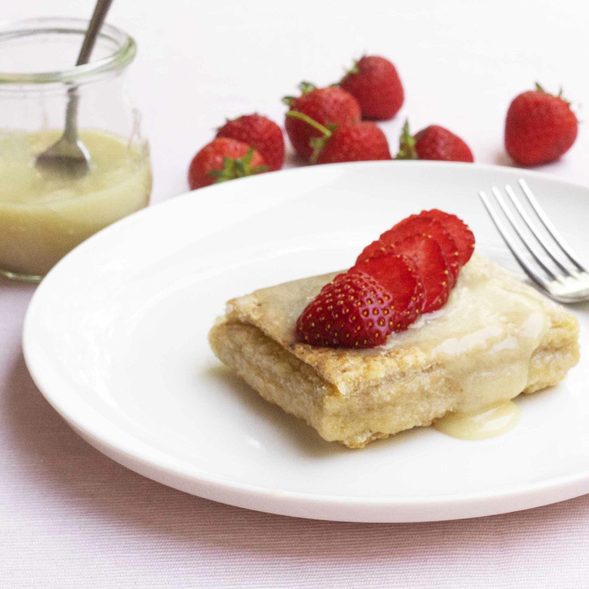 Mochi met amandel en aardbeien Maya